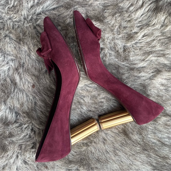 Ferragamo Cylinder Heels - Picture 6 of 12